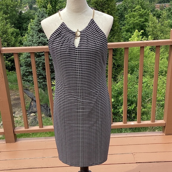 Ivanka Trump Dresses & Skirts - CLASSY black and white patterned sleeveless tank dress